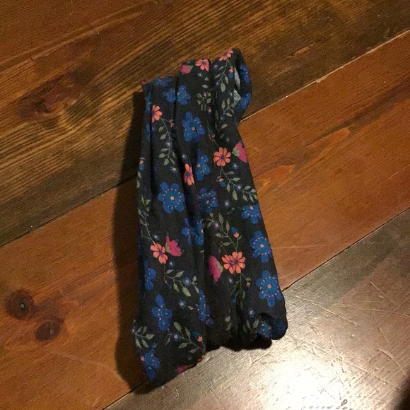 Amazing quality headbands/tube tops/etc! - Picture 2 of 8